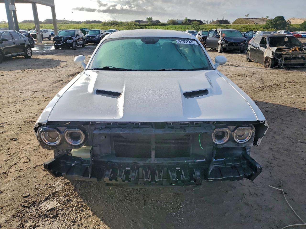 2019 Dodge Challenger Sxt - Фото 5