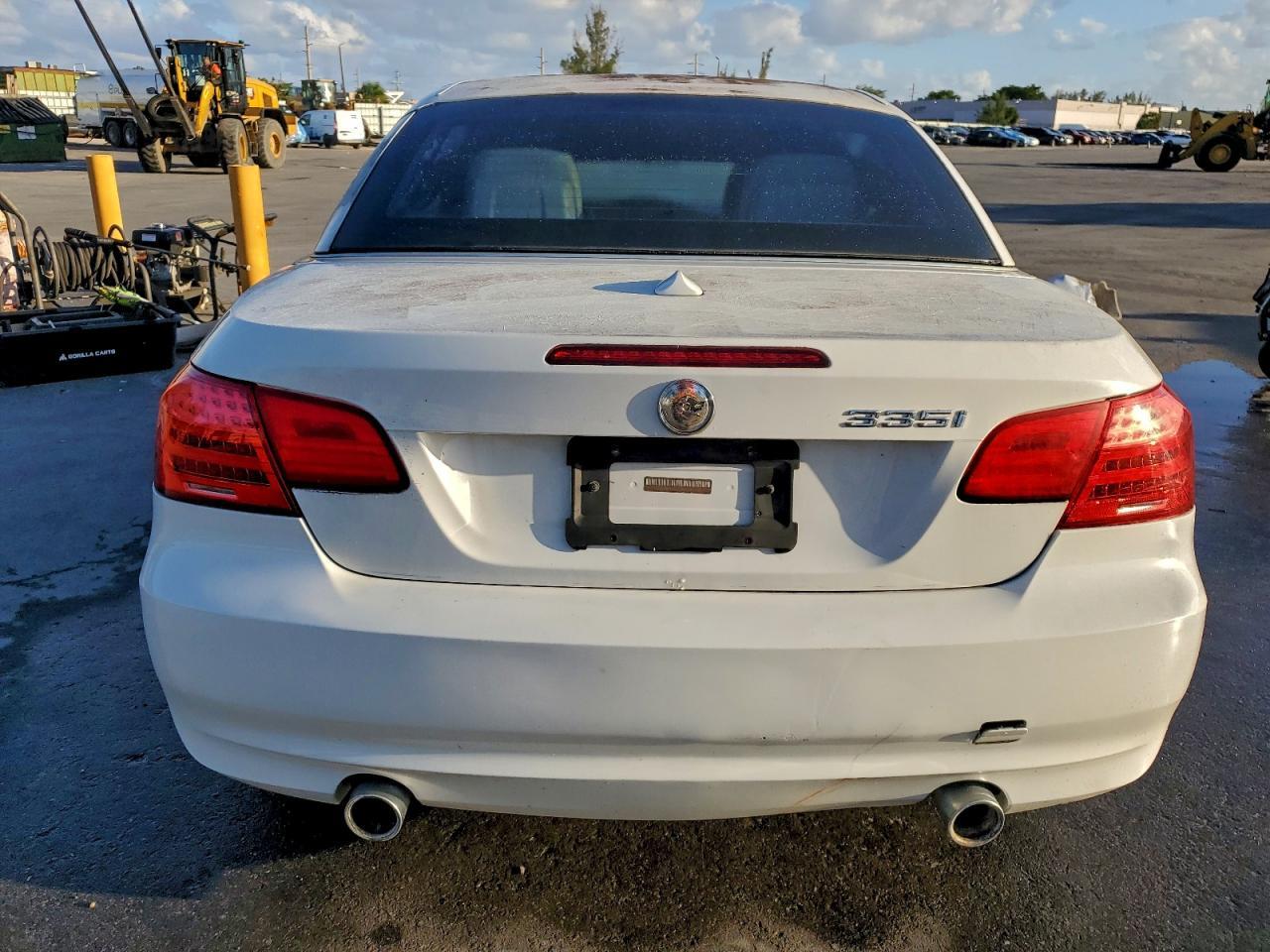 2011 BMW 335 I - Фото 6