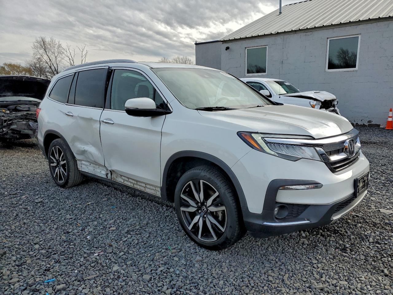 2022 Honda Pilot Touring - Фото 4