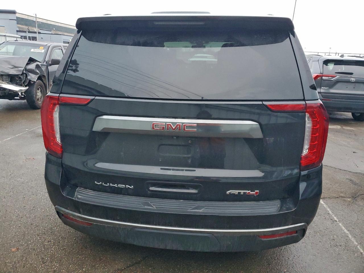 2021 GMC Yukon Xl K1500 At4 - Image 6