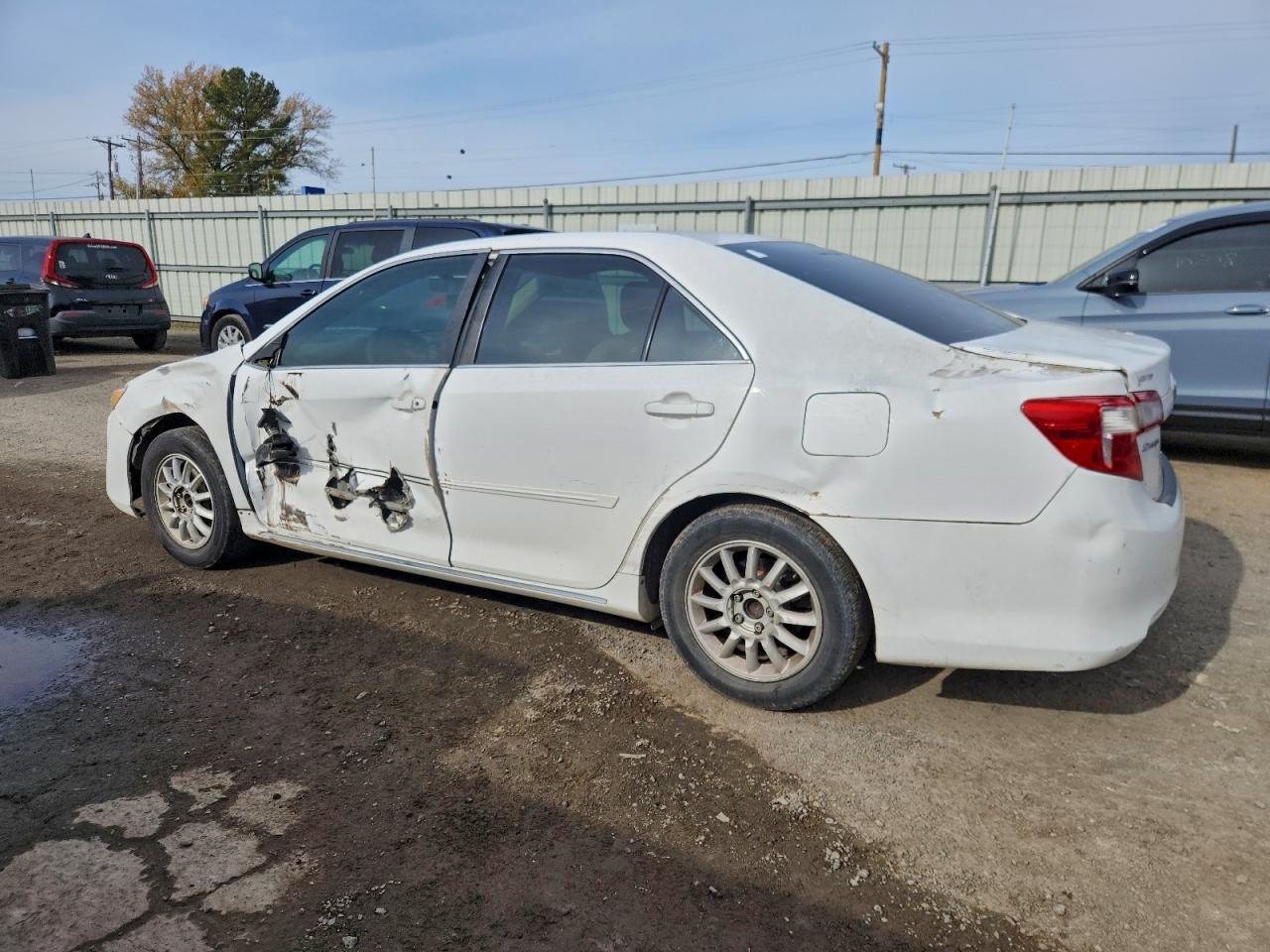 2013 Toyota Camry L - Image 2