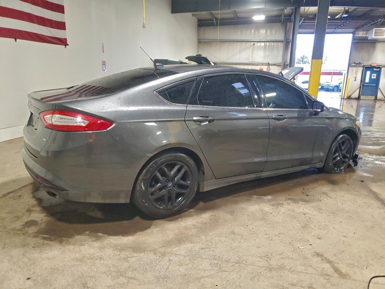 2016 Ford Fusion Se - Фото 3