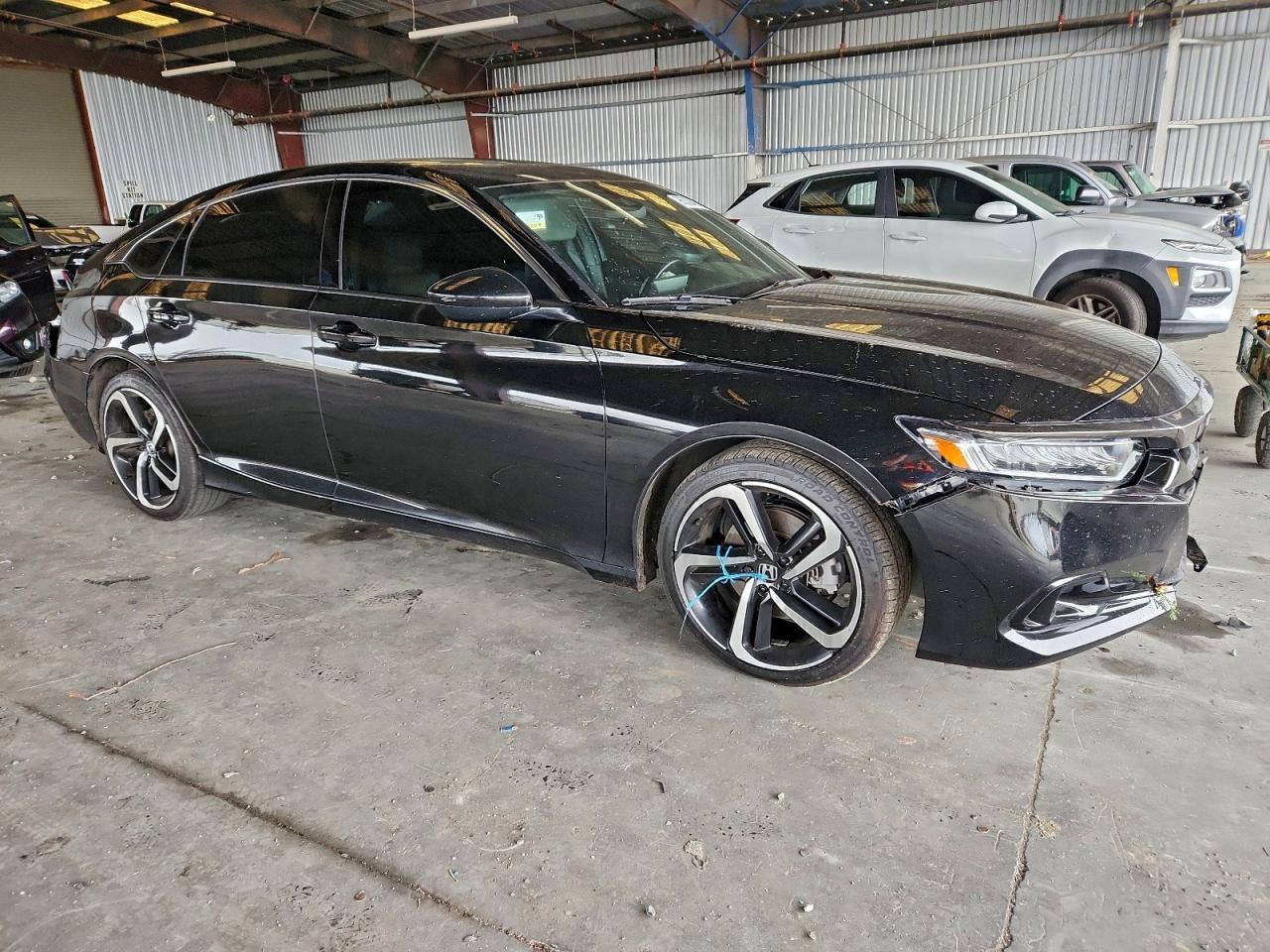 2022 Honda Accord - Фото 4