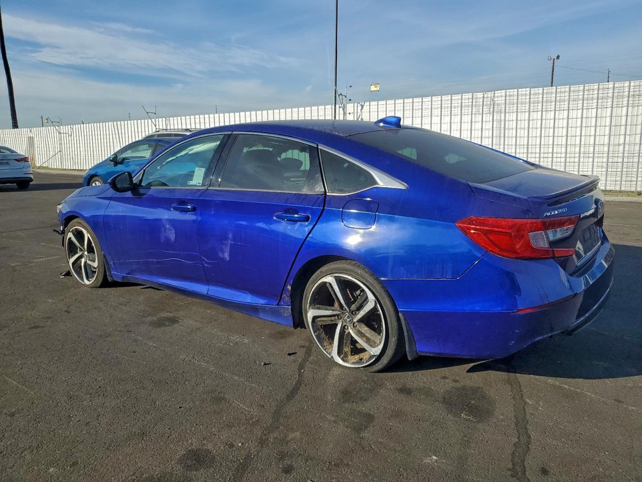 2018 Honda Accord Sport - Image 2