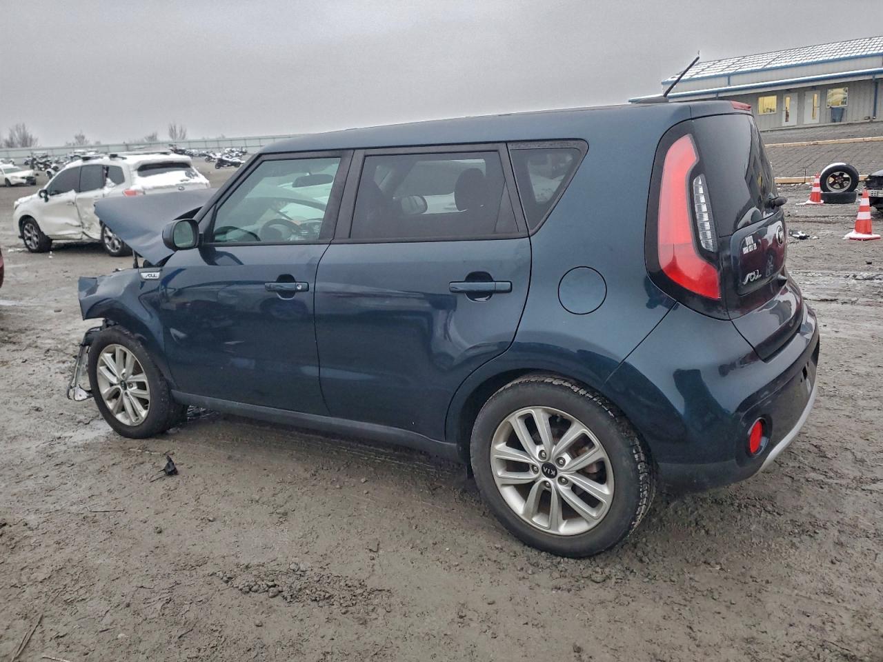 2017 Kia Soul + - Image 2
