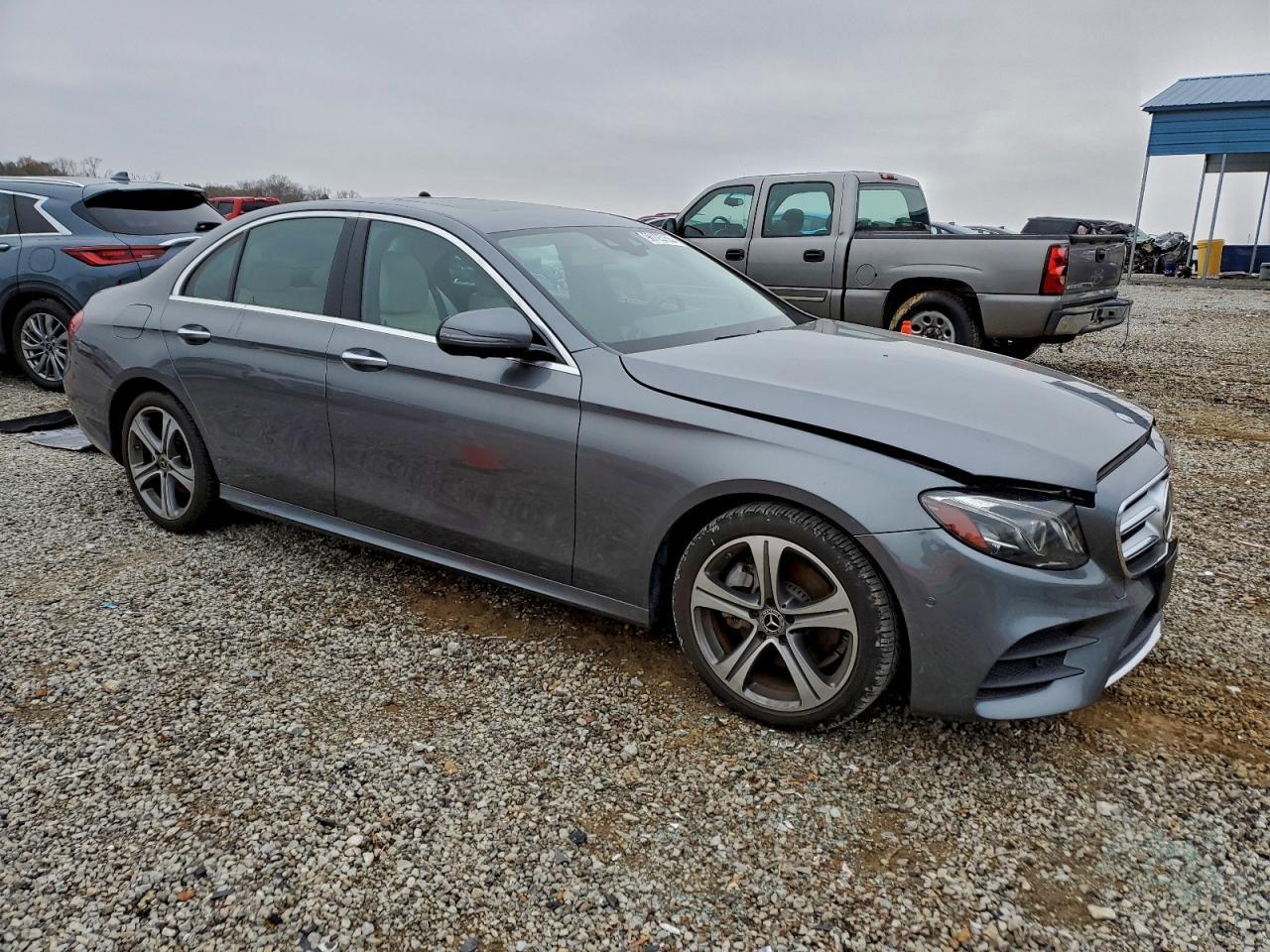2018 Mercedes-Benz E 300 - Image 4