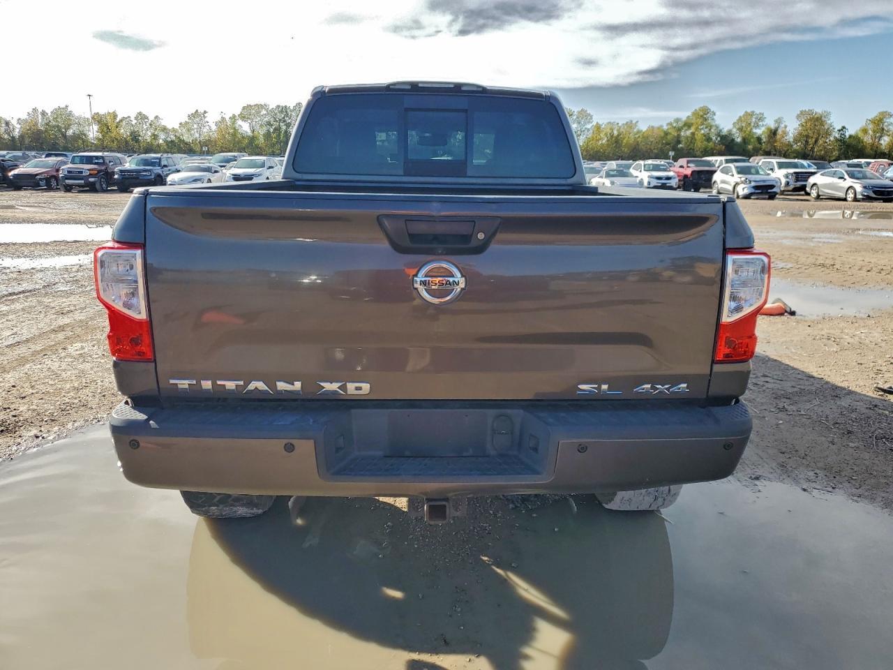 2016 Nissan Titan Xd Sl - Image 6