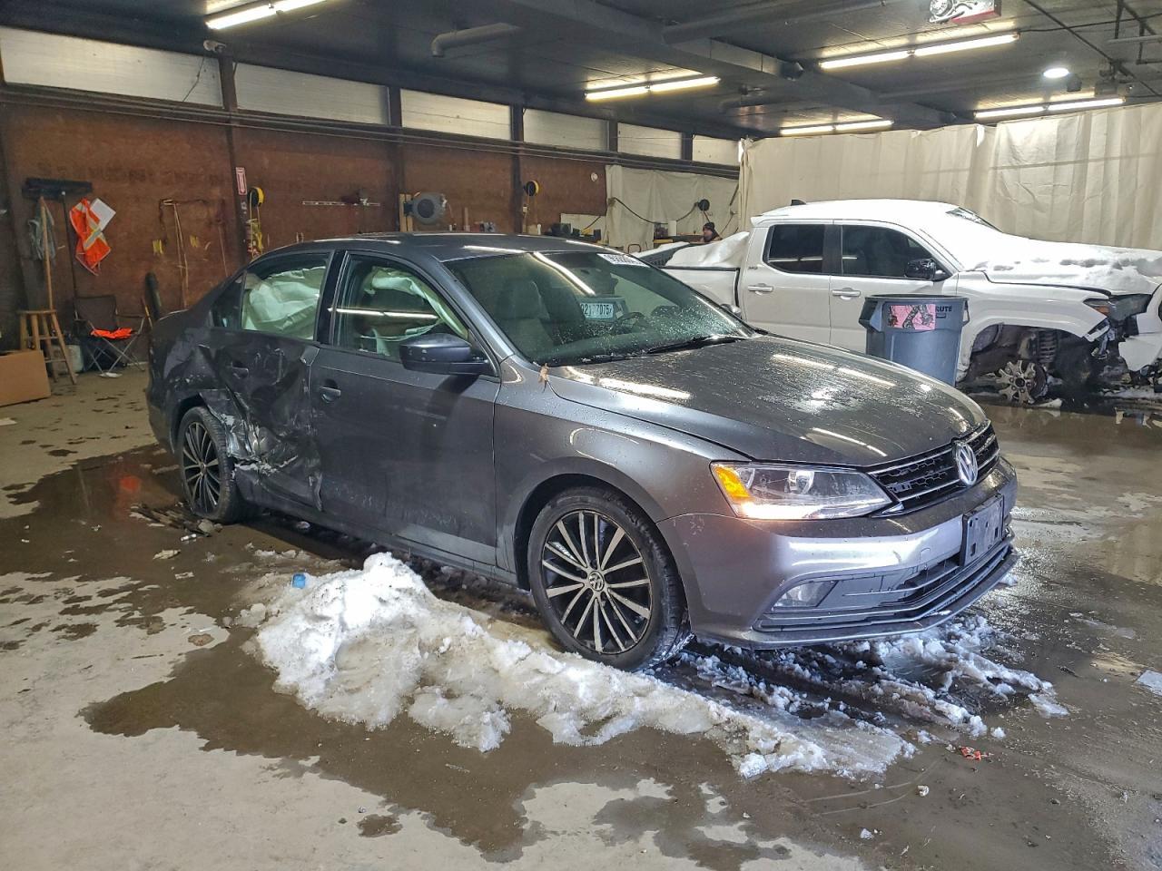 2016 Volkswagen Jetta Sport - Фото 4