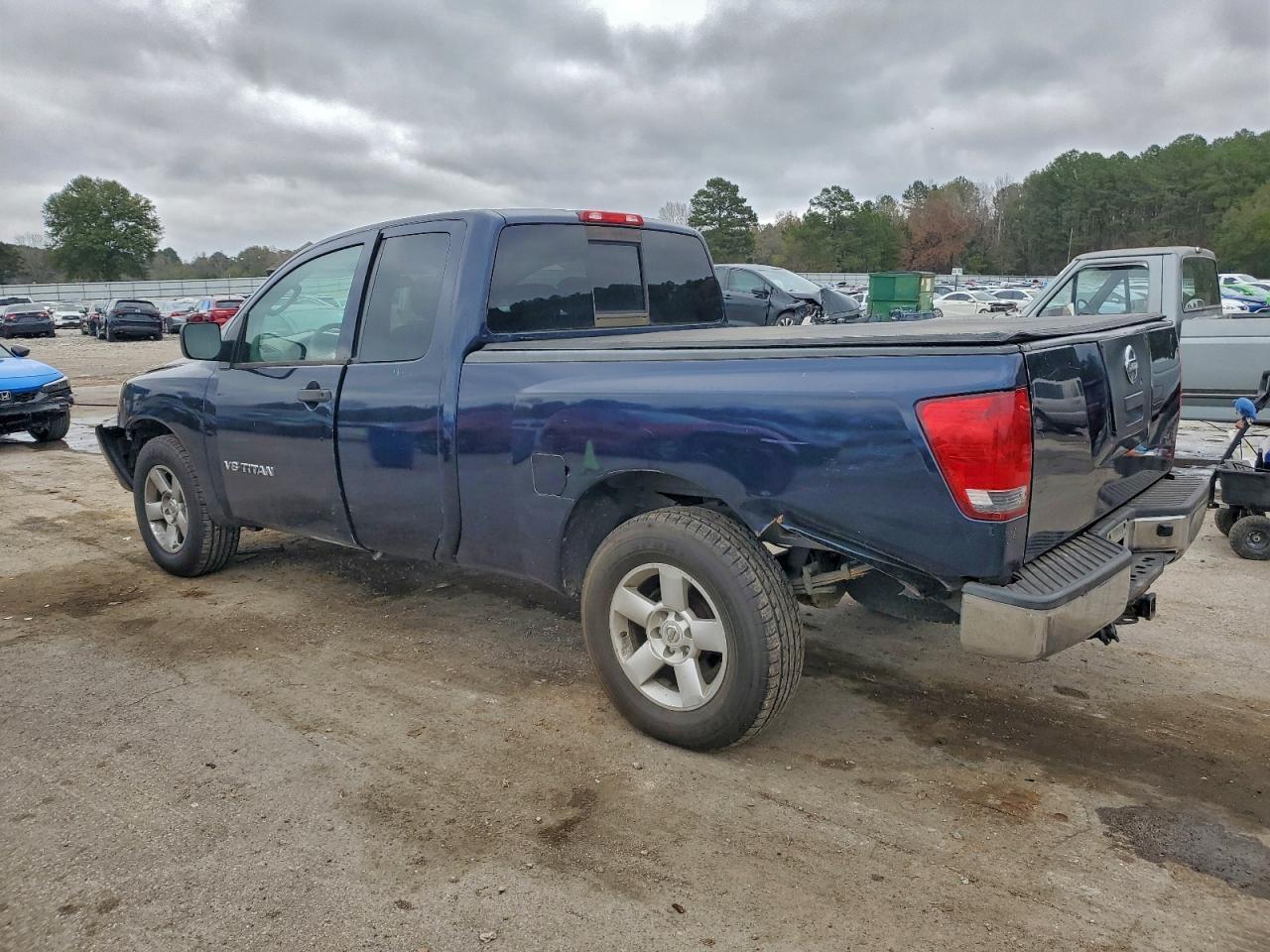 2008 Nissan Titan Xe - Фото 2