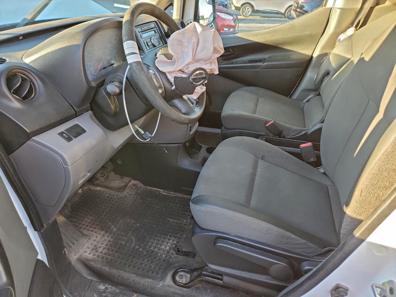 2017 Nissan Nv200 2.5S - Фото 7