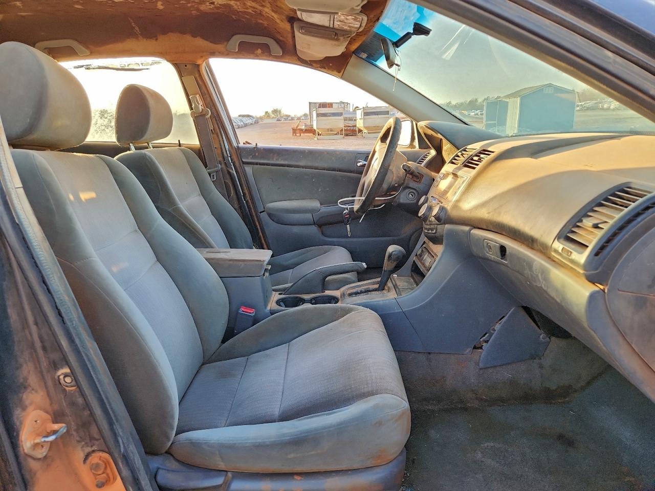 2003 Honda Accord Lx - Image 7