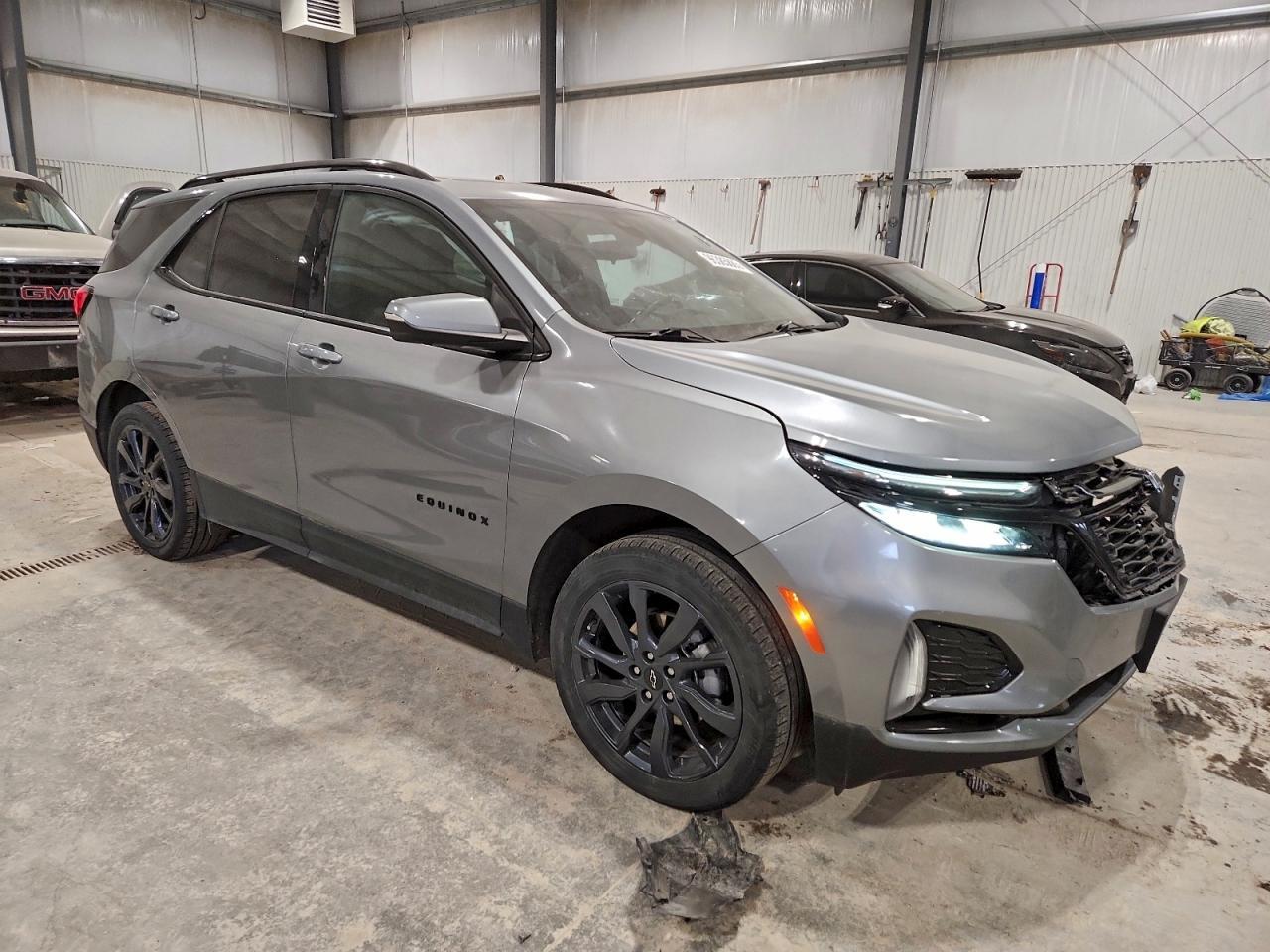 2024 Chev Equinox Rs - Image 4