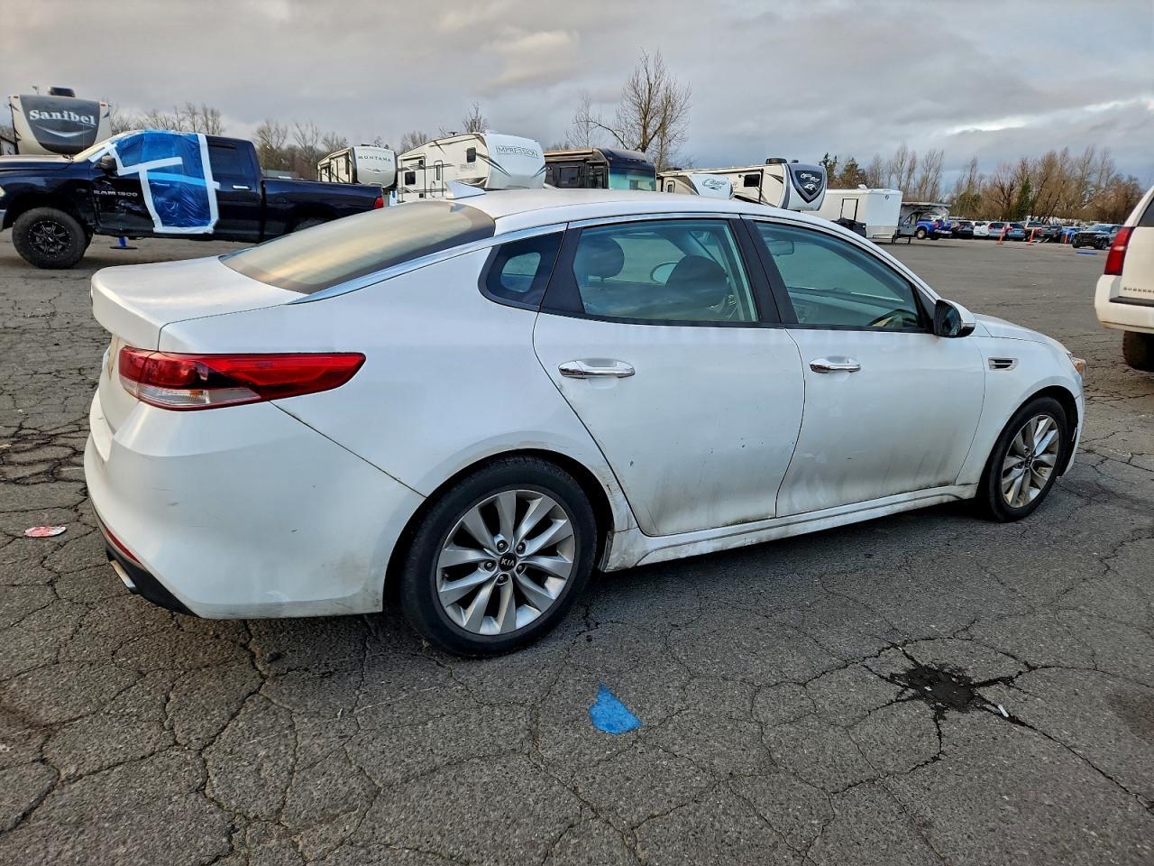 2016 Kia Optima Lx - Фото 3