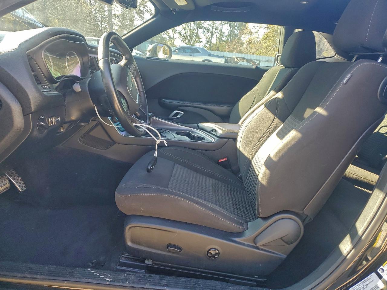 2016 Dodge Challenger Sxt - Фото 7