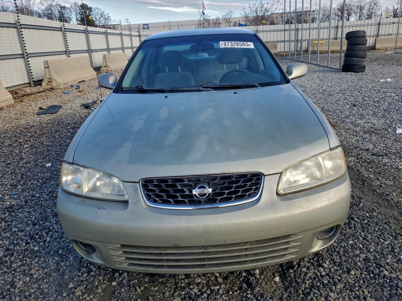 2002 Nissan Sentra Xe - Фото 5