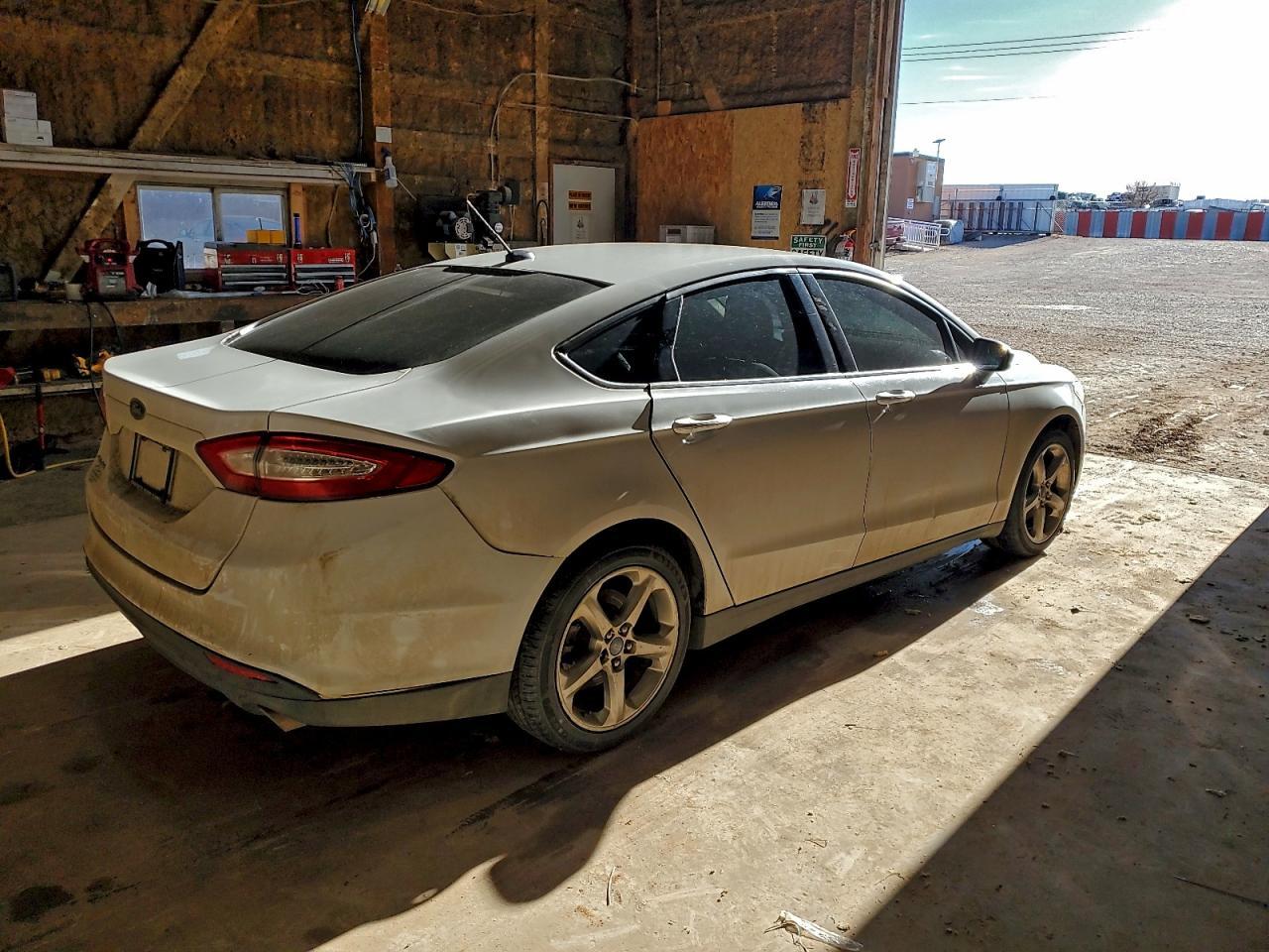 2014 Ford Fusion S - Image 3