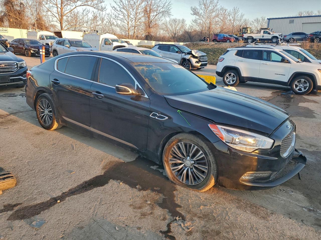 2017 Kia K900 Premium V6 - Фото 4