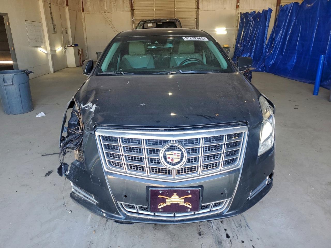 2015 Cadillac Xts Luxury Collection - Image 5
