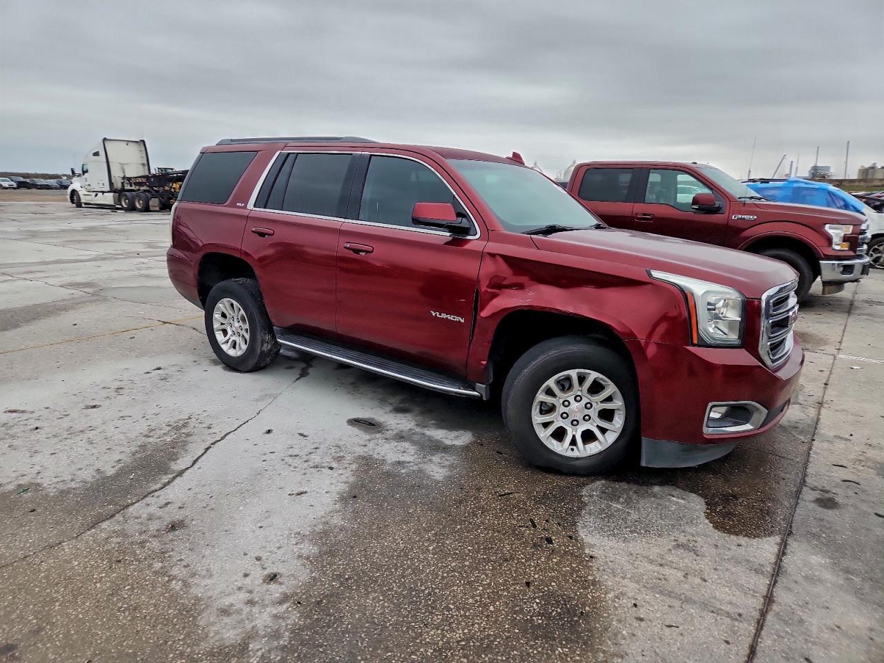 2017 GMC Yukon Slt - Фото 4