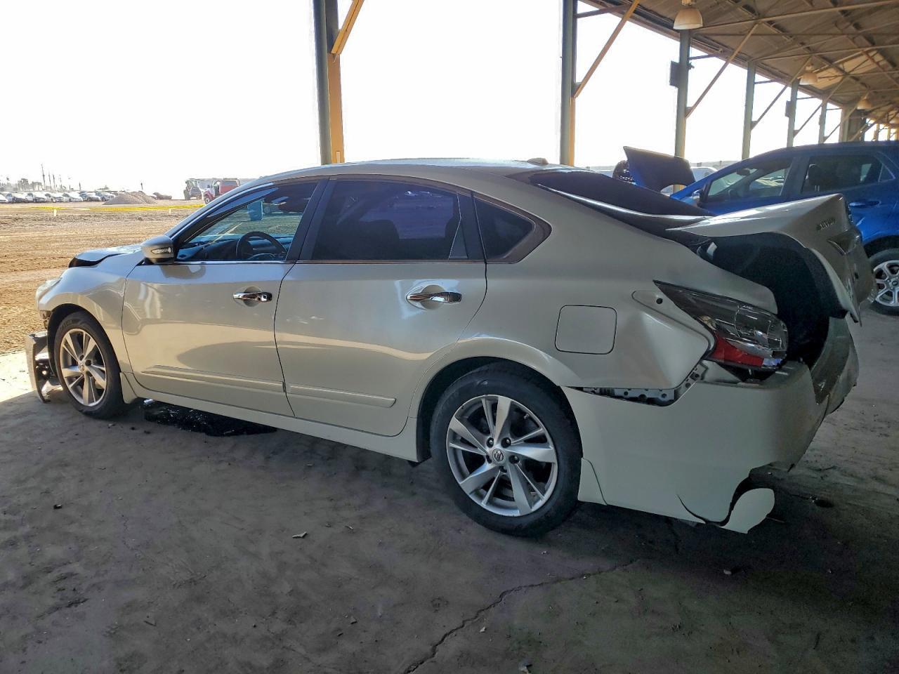 2014 Nissan Altima 2.5 - Image 2
