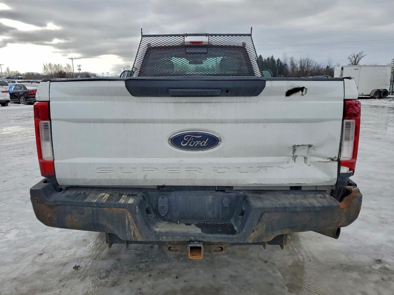 2017 Ford F250 Super Duty - Image 6