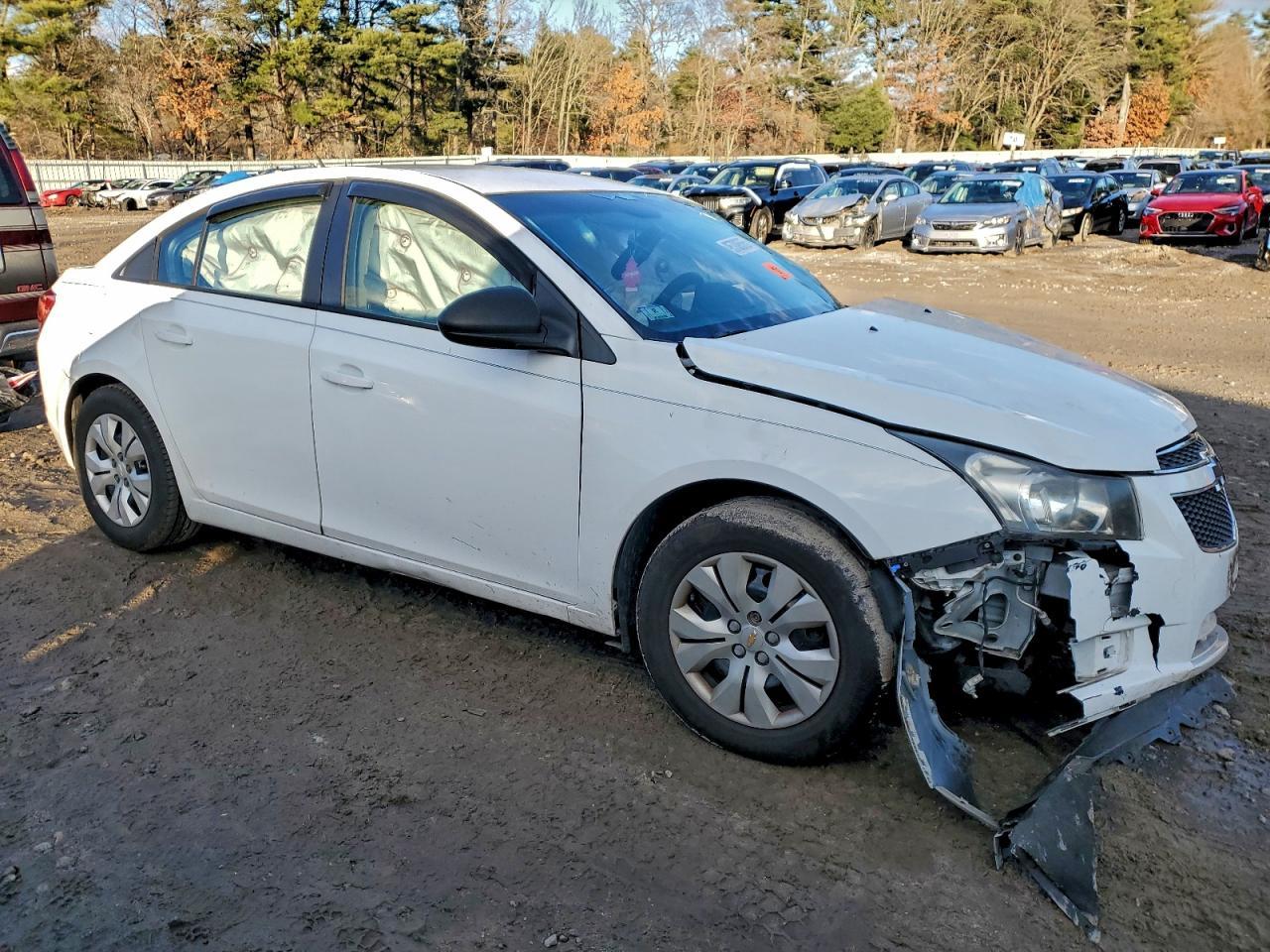 2014 Chevrolet Cruze Ls - Фото 4