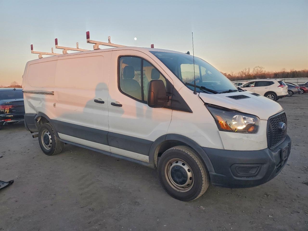 2023 Ford Transit T-250 - Image 4