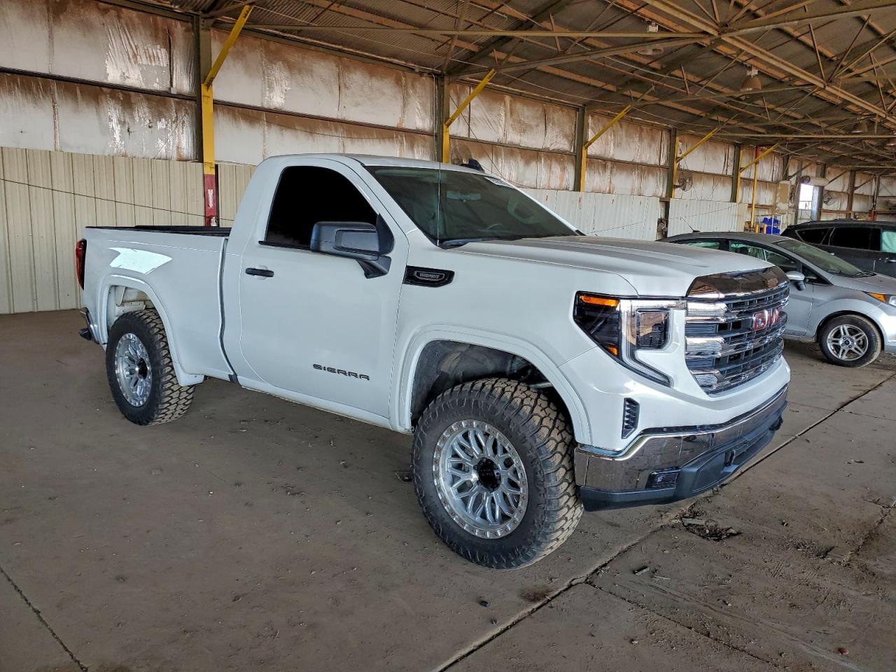 2024 GMC Sierra C1500 - Фото 4