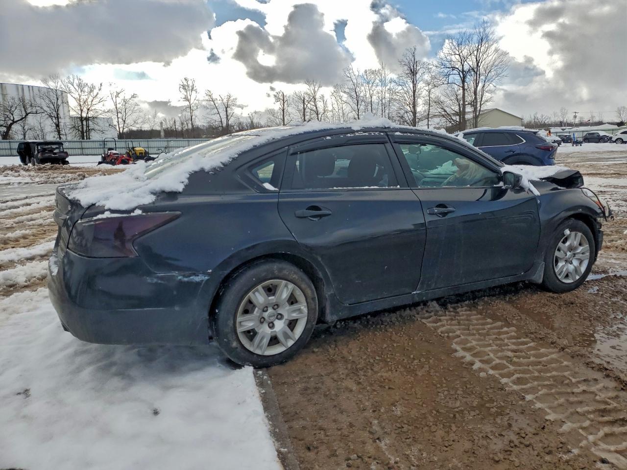 2014 Nissan Altima 2.5 - Фото 3