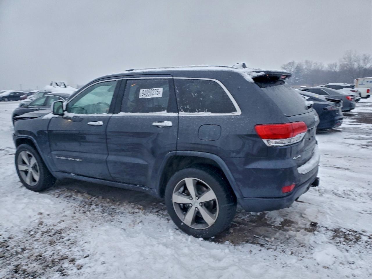 2014 Jeep Grand Cherokee Overland - Image 2