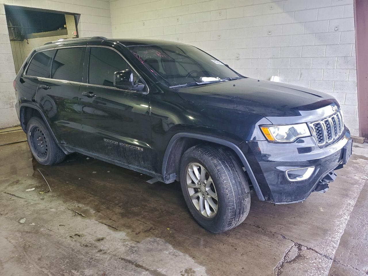 2021 Jeep Grand Cherokee Laredo - Фото 4