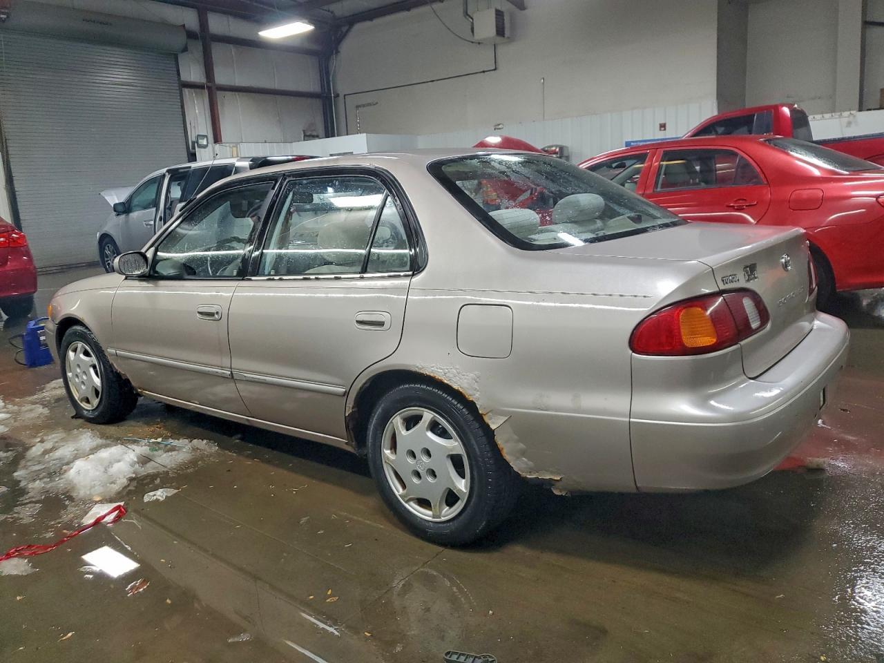 2000 Toyota Corolla Ve - Image 2