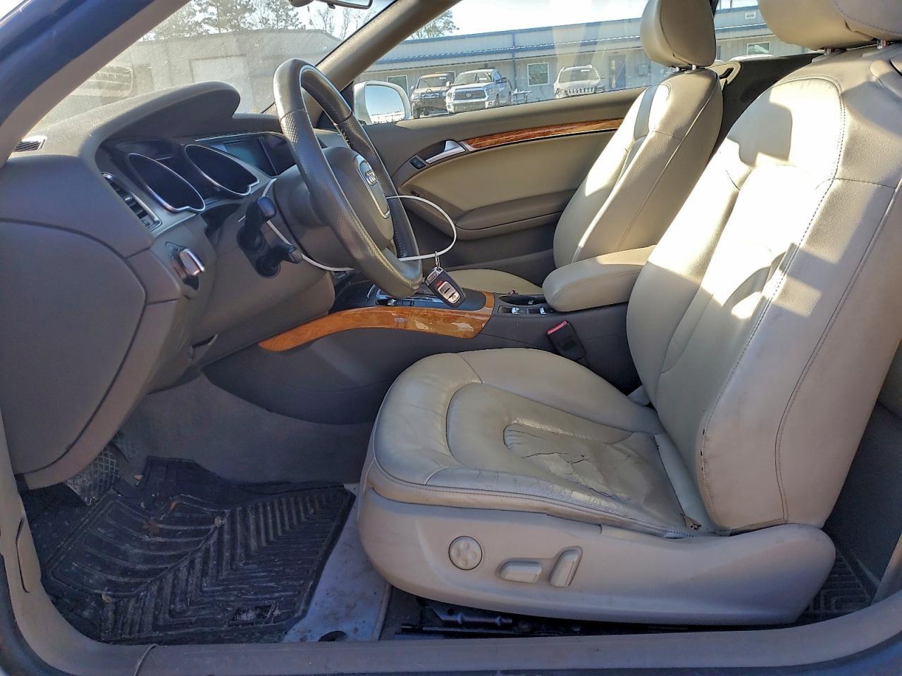 2010 Audi A5 Premium Plus - Image 7