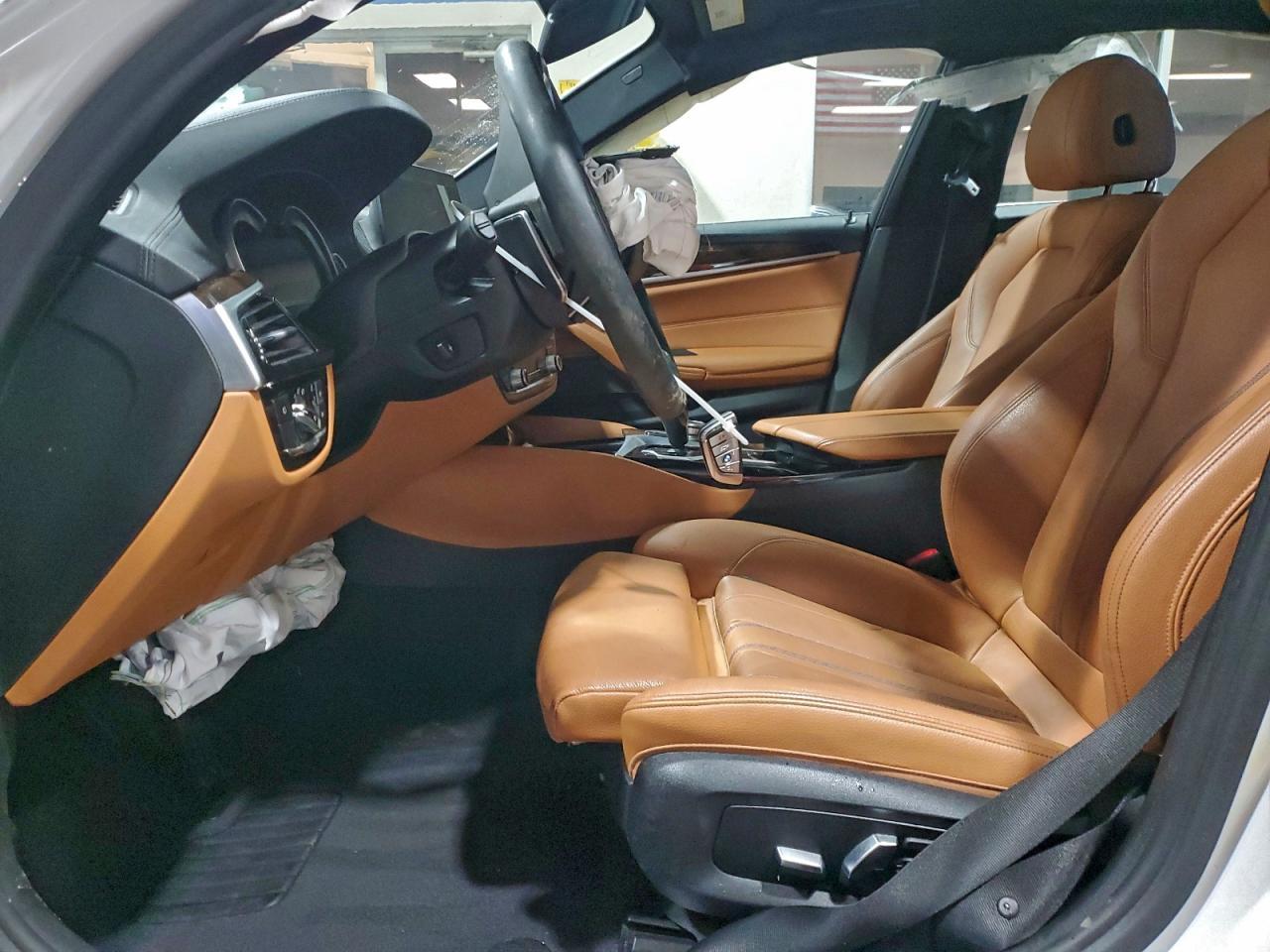 2017 BMW 540 I - Фото 7