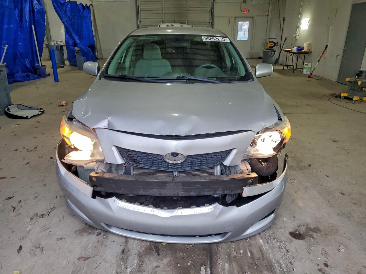 2010 Toyota Corolla Base - Фото 5