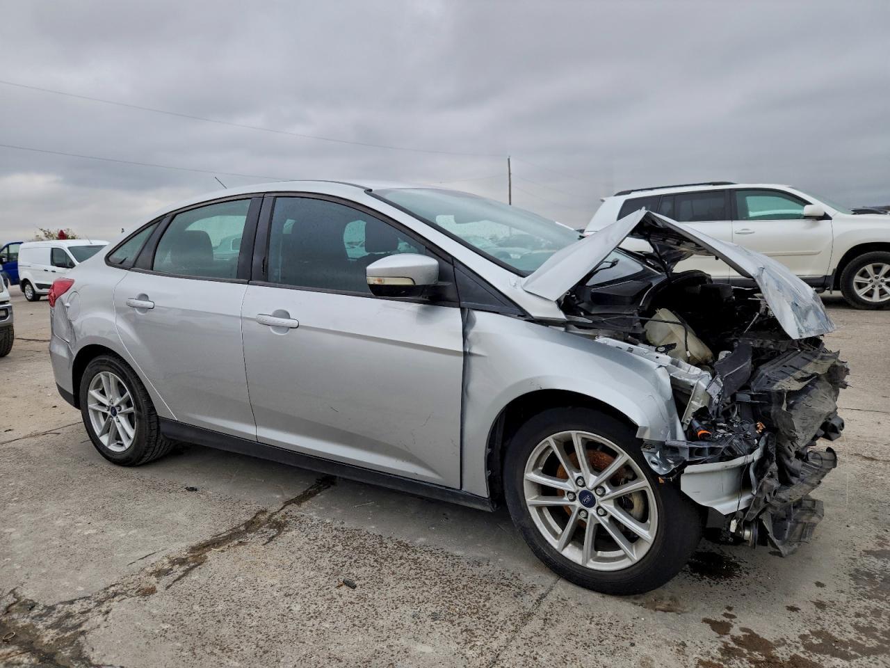 2017 Ford Focus Se - Фото 4