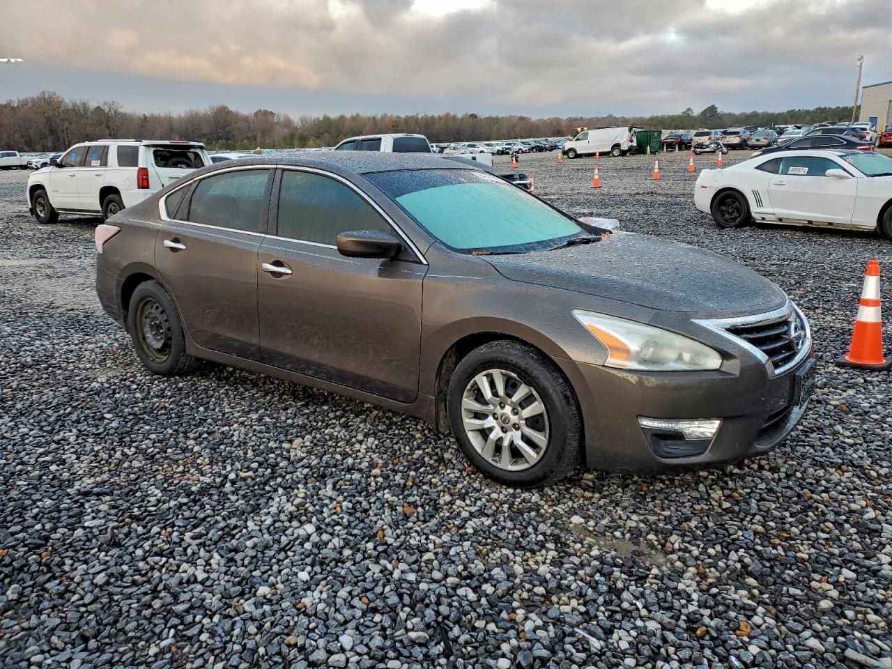 2014 Nissan Altima 2.5 - Image 4