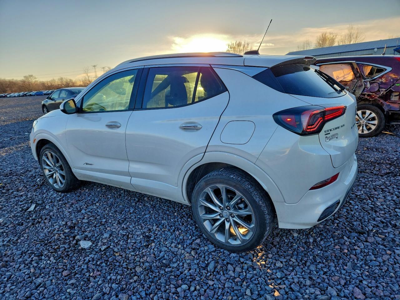 2024 Buick Encore Gx Avenir - Фото 2