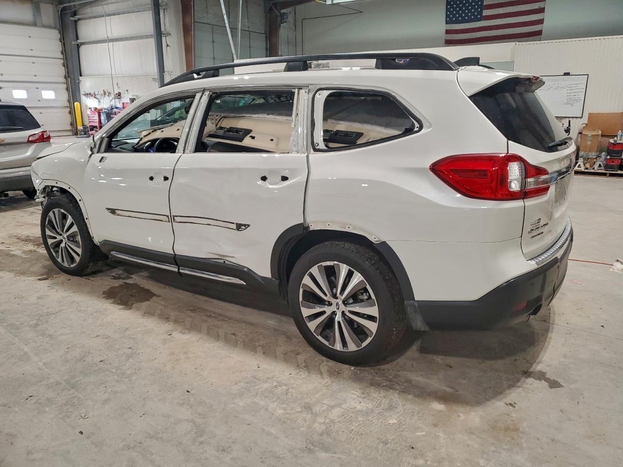 2021 Subaru Ascent Limited - Image 2