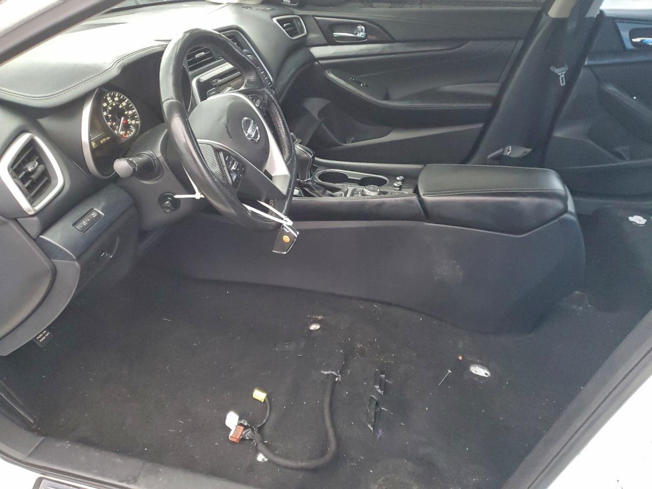 2019 Nissan Maxima S - Image 7