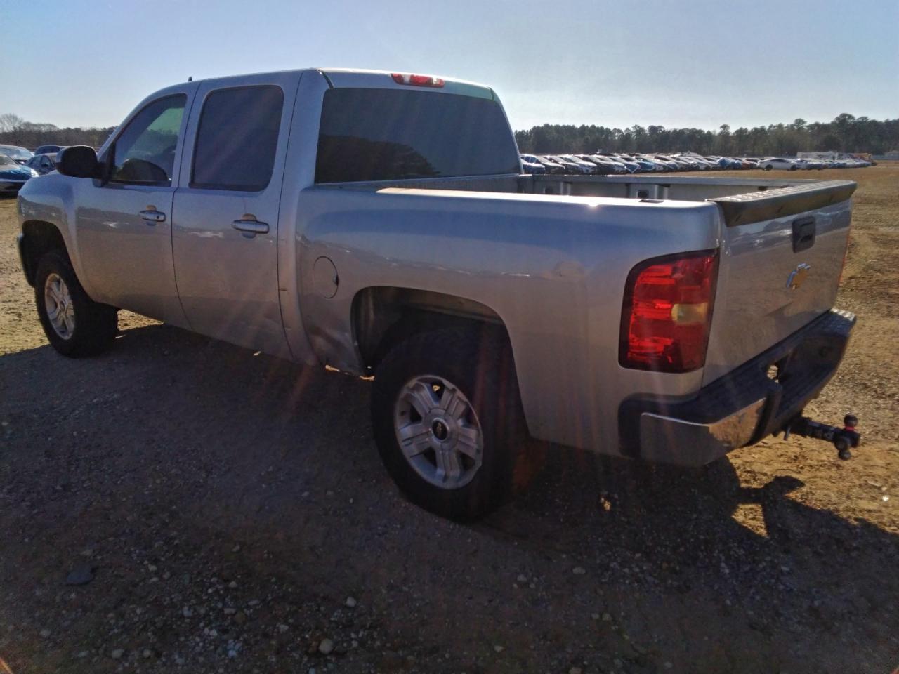 2011 Chevrolet Silverado K1500 Lt - Фото 2