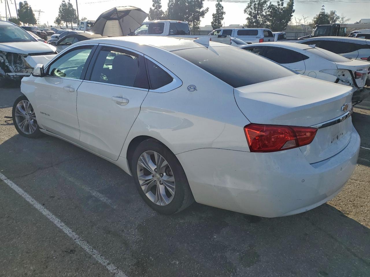 2015 Chevrolet Impala Lt - Фото 2