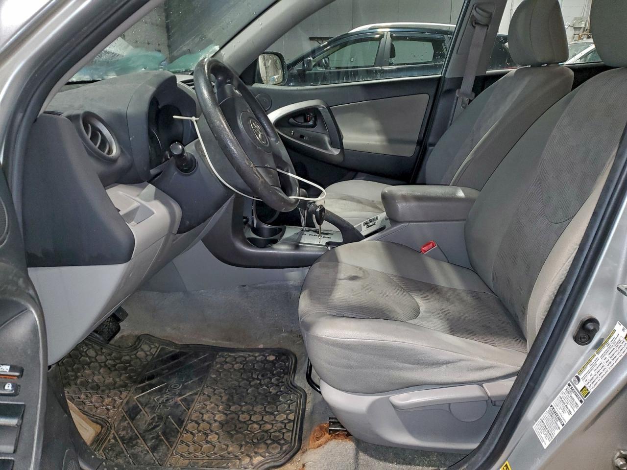 2010 Toyota Rav4 - Image 7