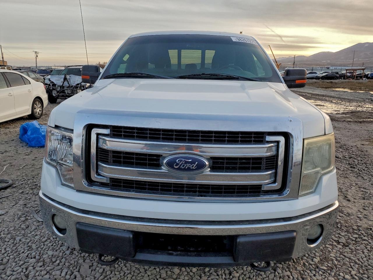 2013 Ford F150 Super Cab - Фото 5