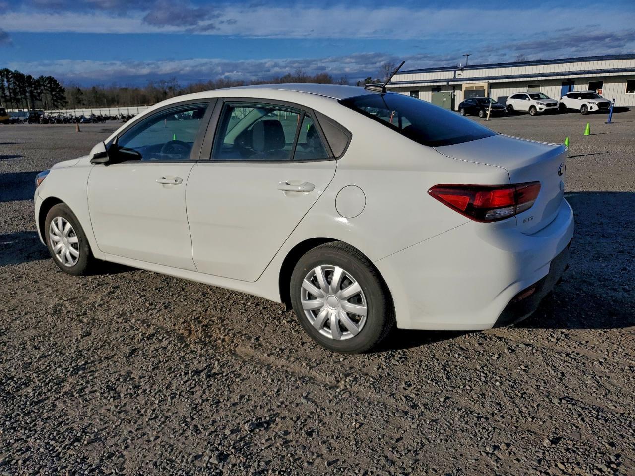2020 Kia Rio Lx - Фото 2