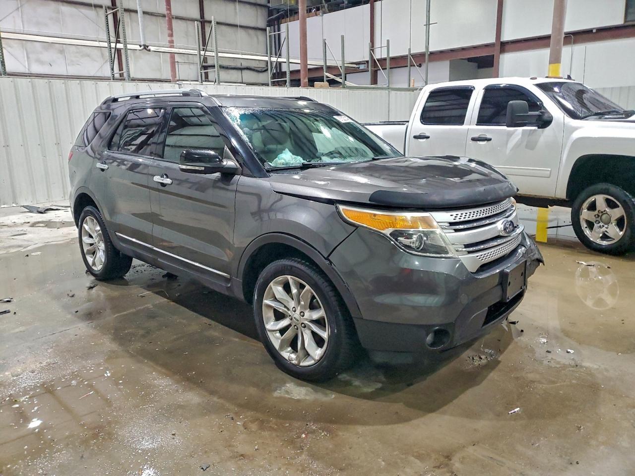 2015 Ford Explorer Xlt - Фото 4