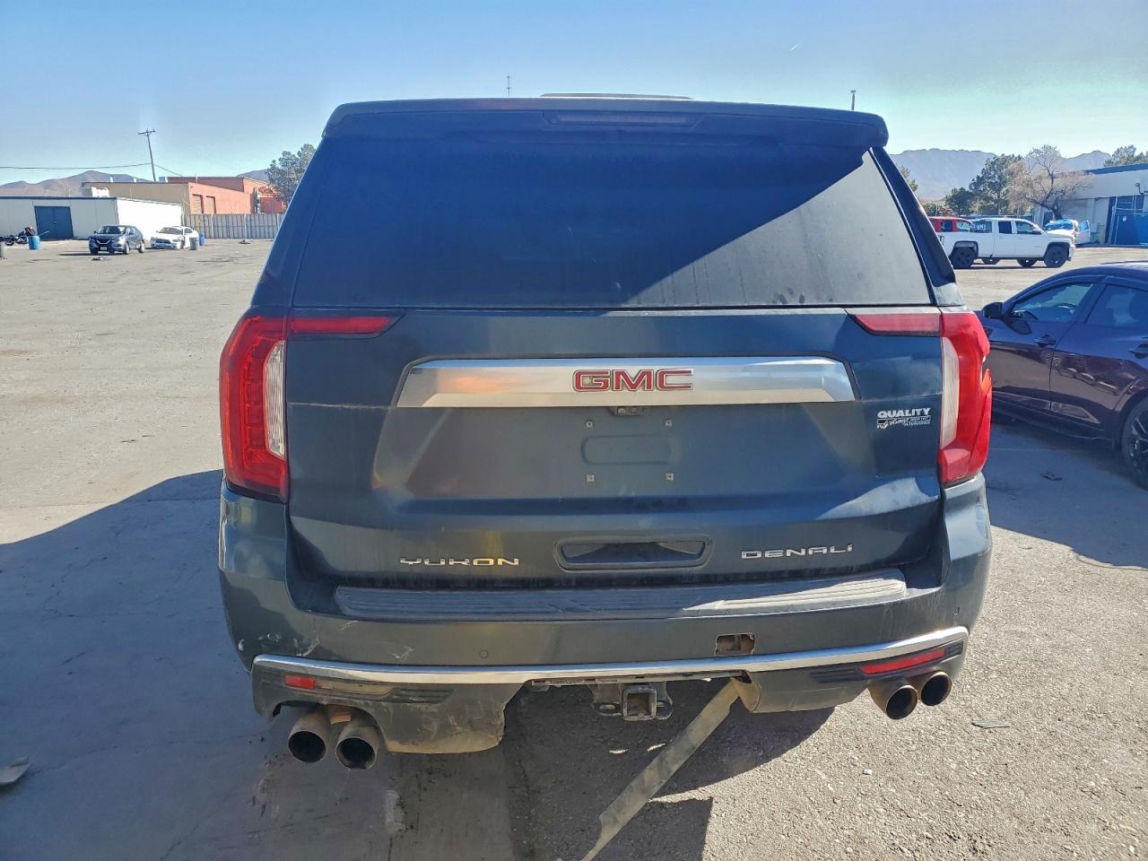 2021 GMC Yukon Denali - Image 6