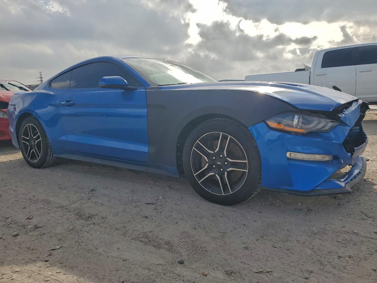 2020 Ford Mustang Gt - Image 4