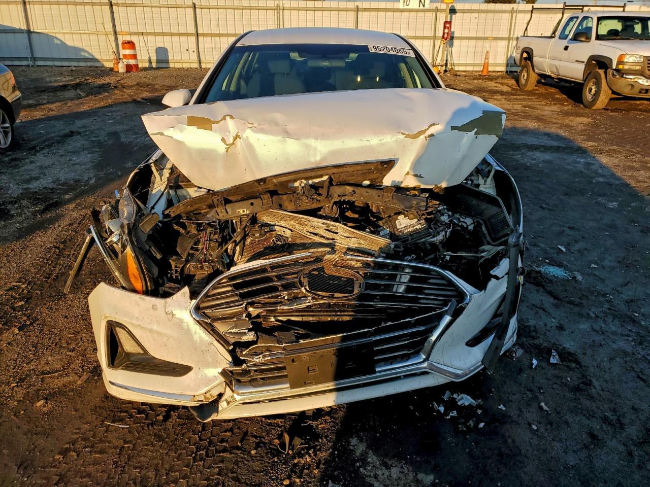 2019 Hyundai Sonata Se - Image 5