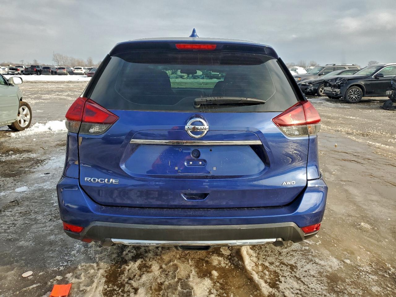 2018 Nissan Rogue S - Image 6